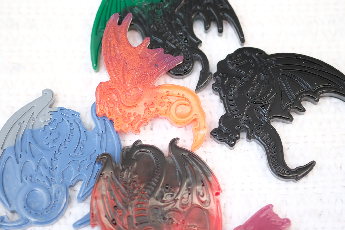 Dragon (resin)