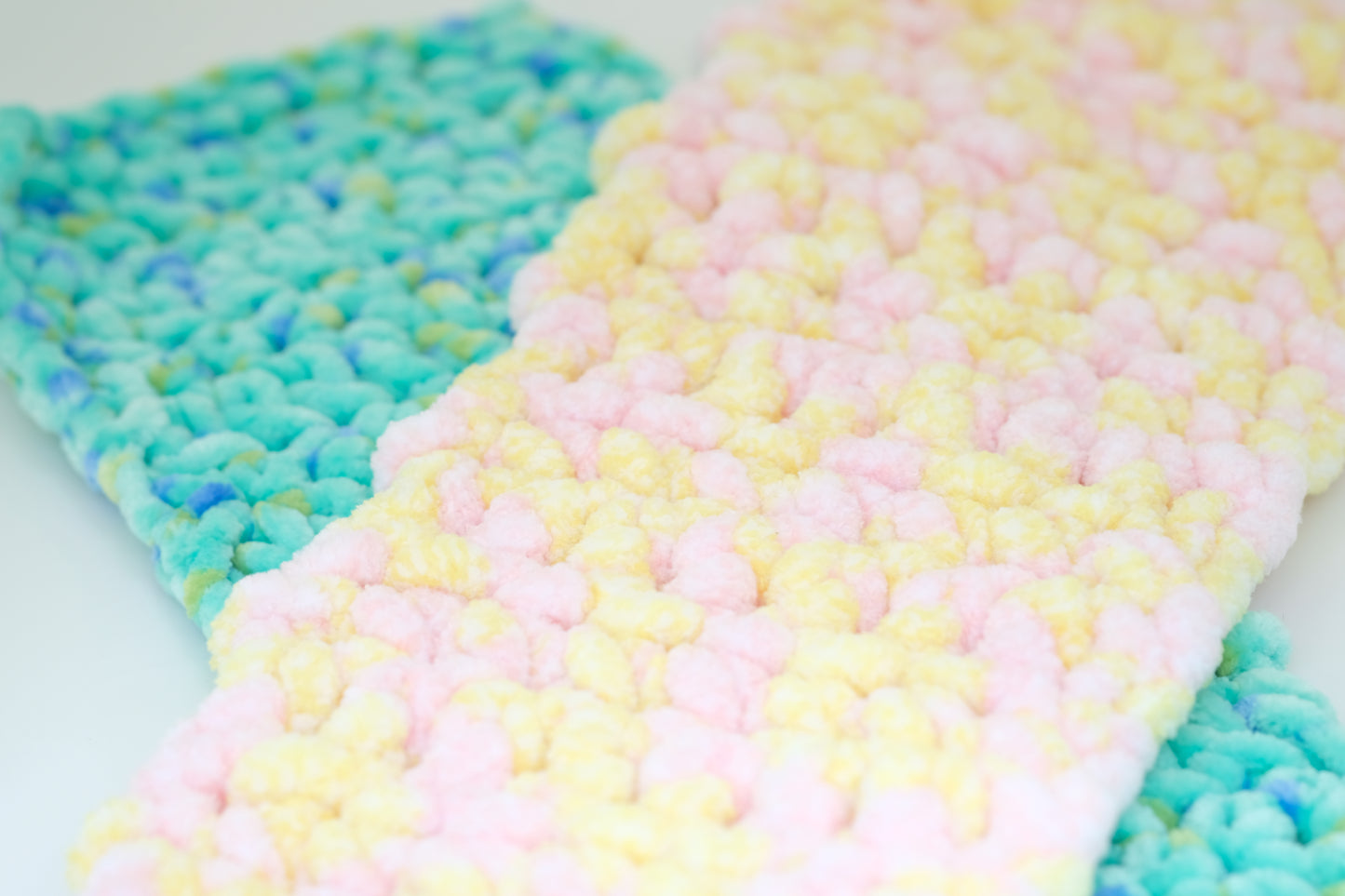 Solid Line Scarf