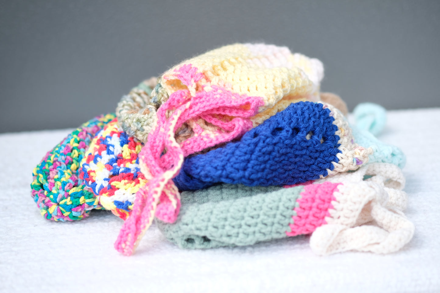 Crochet square bottom bag