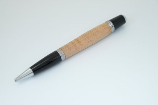 Dark Curly Maple Sierra Chrome Pen