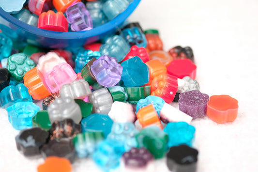 Paws (resin)